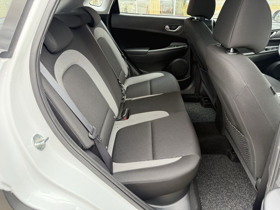 Hyundai Kona 1.6 CRDi 136к.с 2019г. АВТОМАТ / DISTRONIC