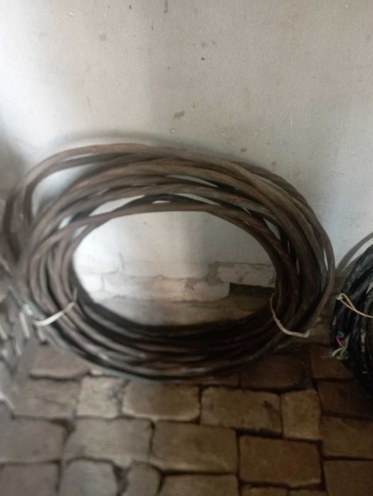 Срочно.Кабель сотилади бу