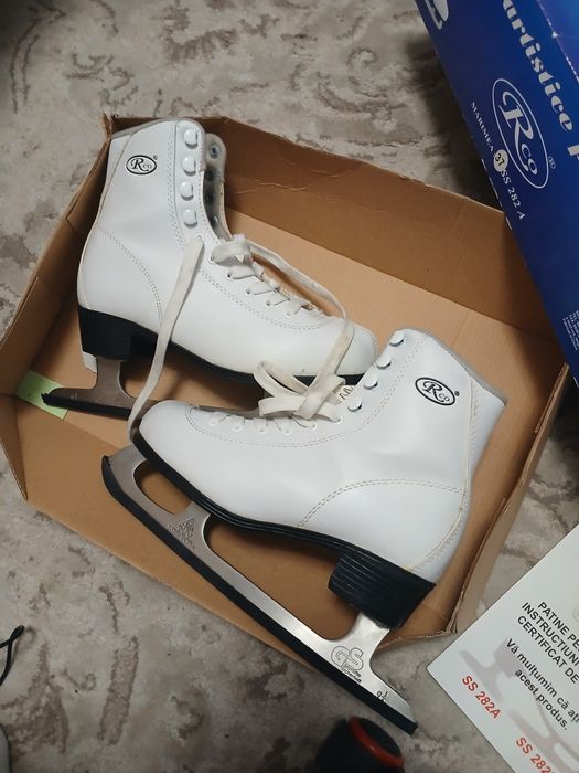 Patine pentru gheață