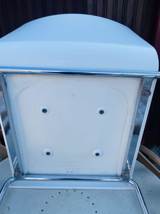 Scaune inalte de bar profesionale