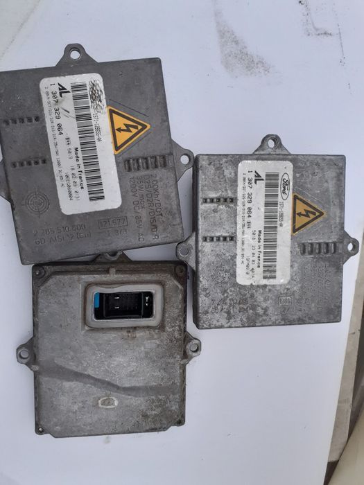 Vând drosere xenon ford BMW Mercedes și alele 1 307 329 064