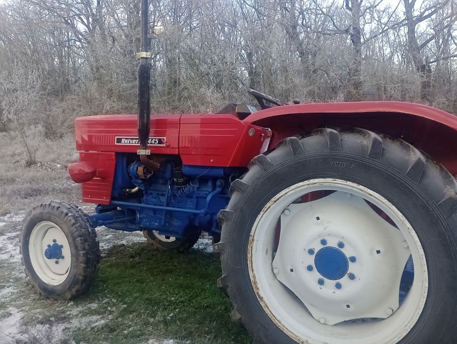 Vand Tractor Universal 445
