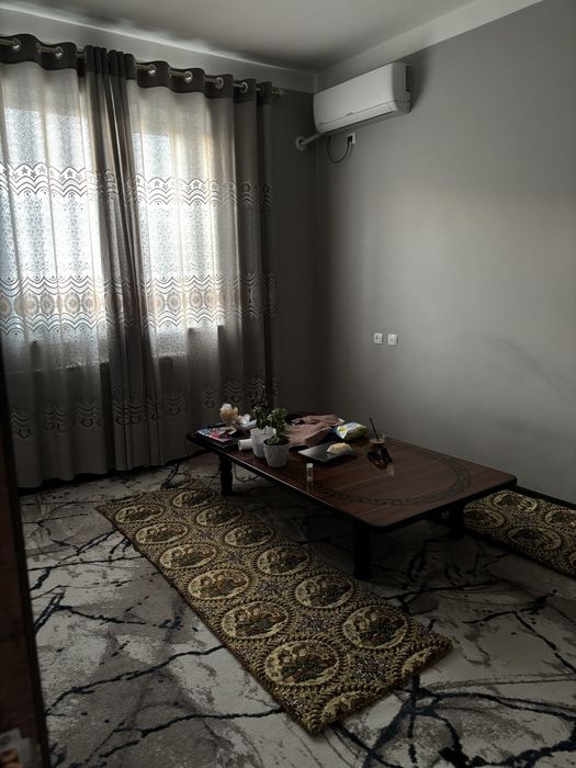 Продается 2 х комнатная квартира