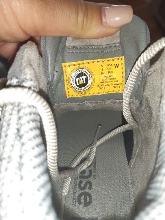 Дамски /детски обувки САТ, номер 36 - нови