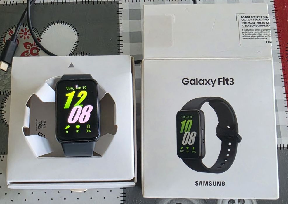 Гривна Samsung Fit 3