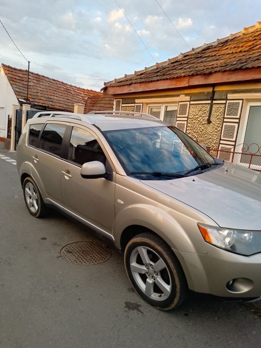 Mitsubishi onlander