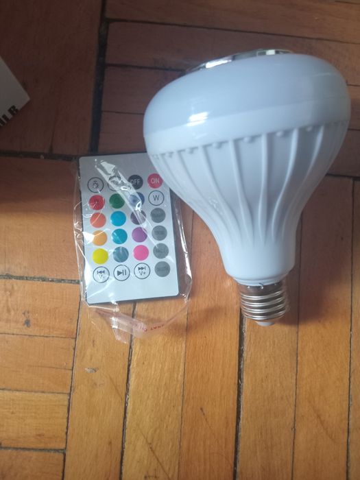 Vand bec led muzica buld