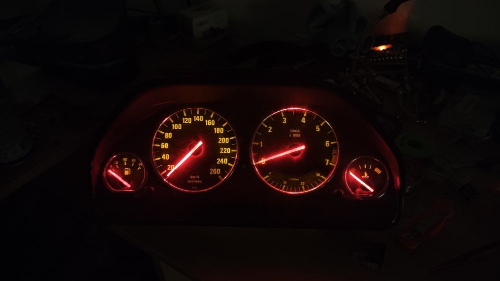 Ремонт приборных панелей БМВ е34 High-version