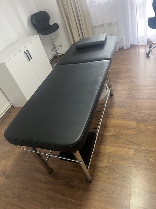Mobilier salon coafor cosmetica