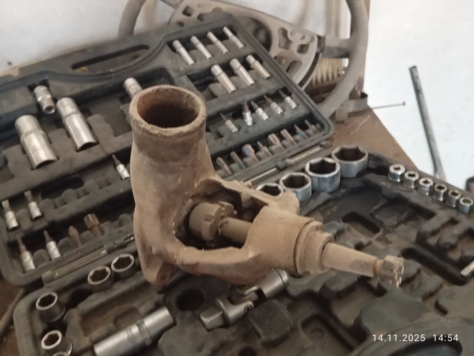 Продам Помпу от Газ А, АА, М1.