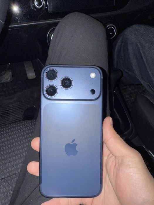 17про мах 256гб Есим