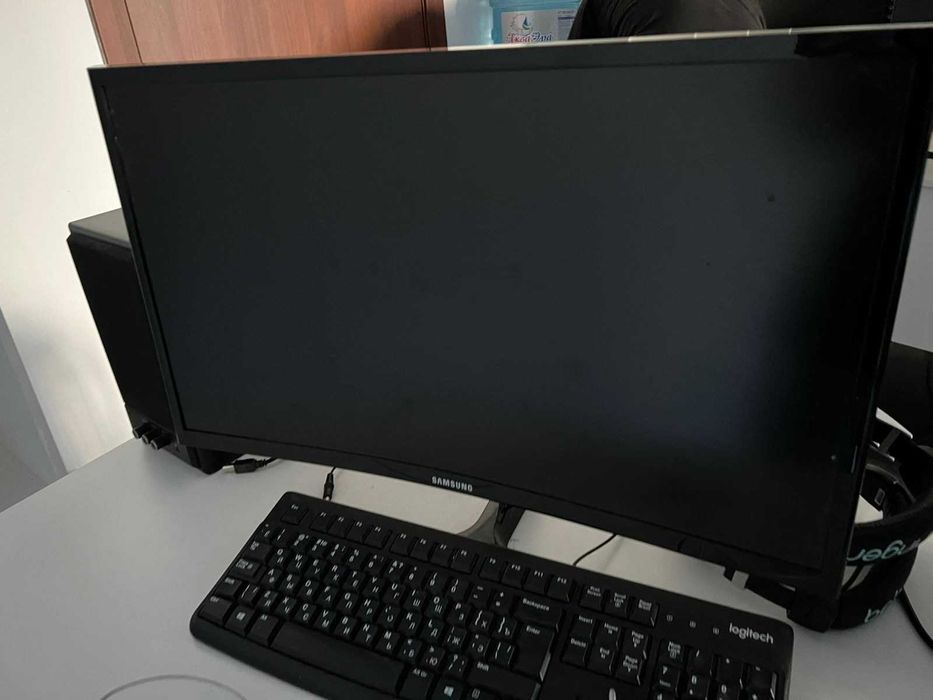 СРОЧНО! ДЕШЕВО! Продам Смарт Телевизор Huawei,55