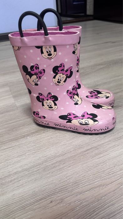 Детская обувь