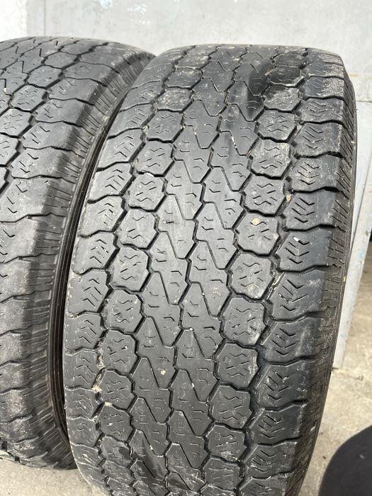 4 бр. всесезонни лекотоварни гуми 285/65/16C GoodYear DOT 1613 5-6 mm