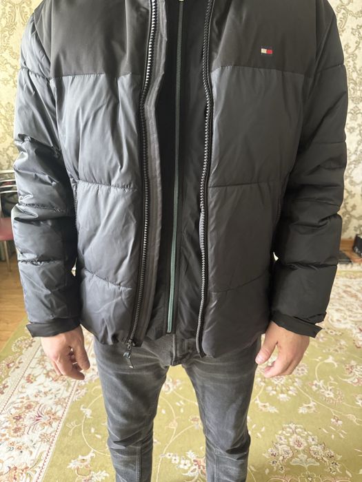 Продам куртку tommy hilfiger 52размер