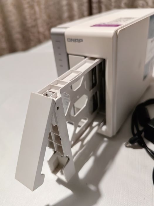 Qnap TS231P2 NAS, 8 GB RAM , 6TB  диск