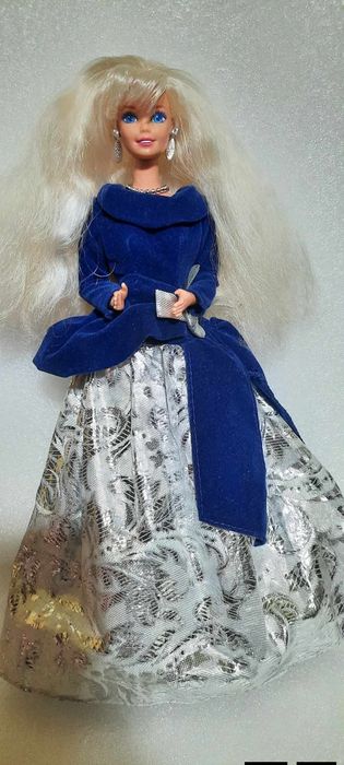 Barbie winter velvet