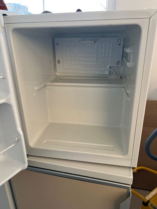 Хладилник минибар OK-41 л,компресор,А+