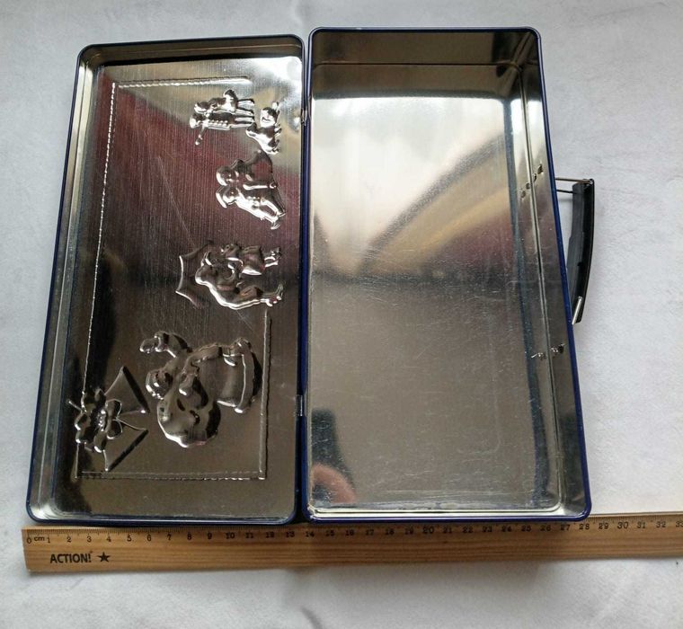 Коробка новогодняя металл