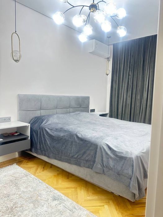 Продается квартира 3 х ком на улица Эльбек ориентир школа Canadian