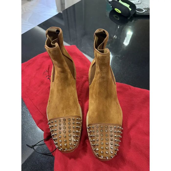 Ghete Louboutin 42 brown maro
