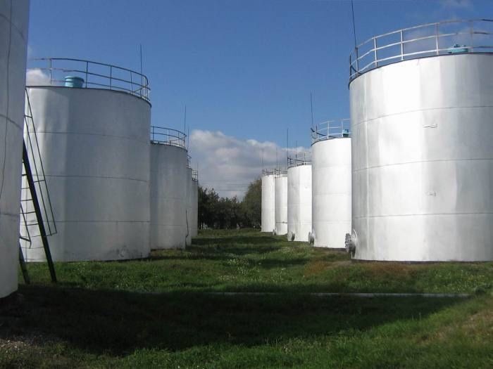 Продаётся Нефтбаза новый