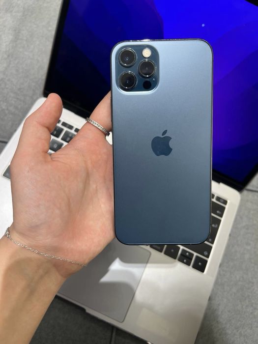 Iphone 11 pro orta holatda