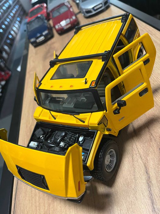 Метална колекционерска количка модел  MAISTO HAMMER H2  мащаб 1:18