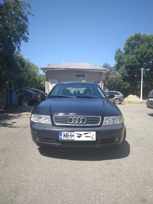 Vând Audi A4 B5.