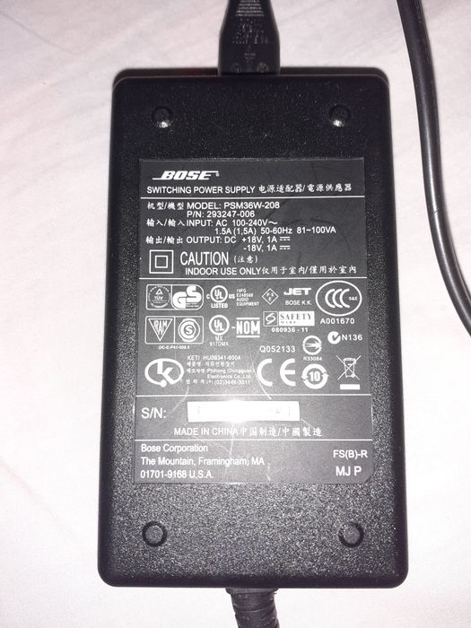 Bose incarcator/alimentator sounddock