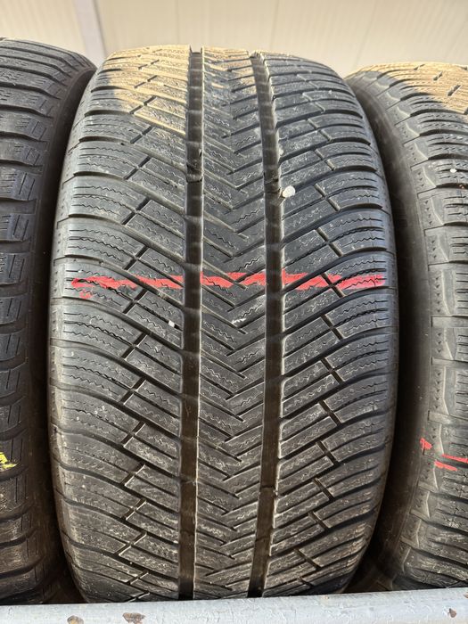 Anvelope 255/40/20 Michelin