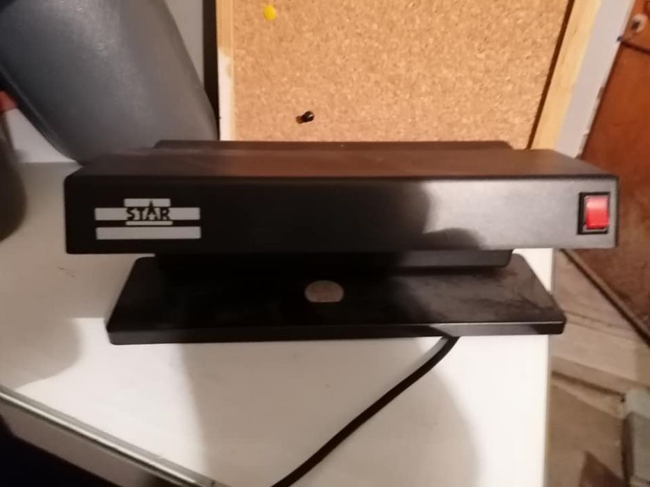 Скенер за етикети -проверка банкноти i drygi obzavejdania.