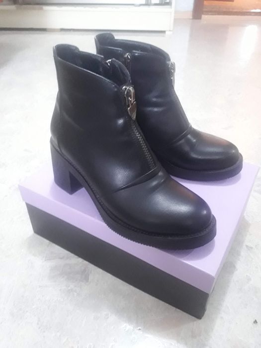 Продам осенние ботильоны