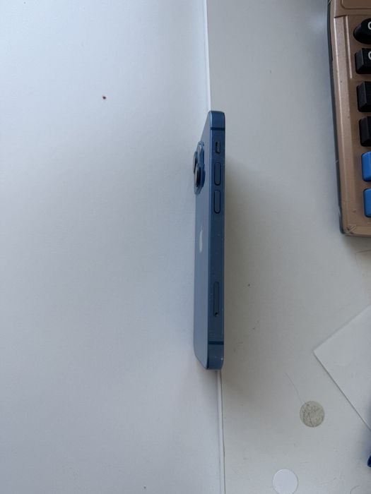 Продам iPhone 13 mini