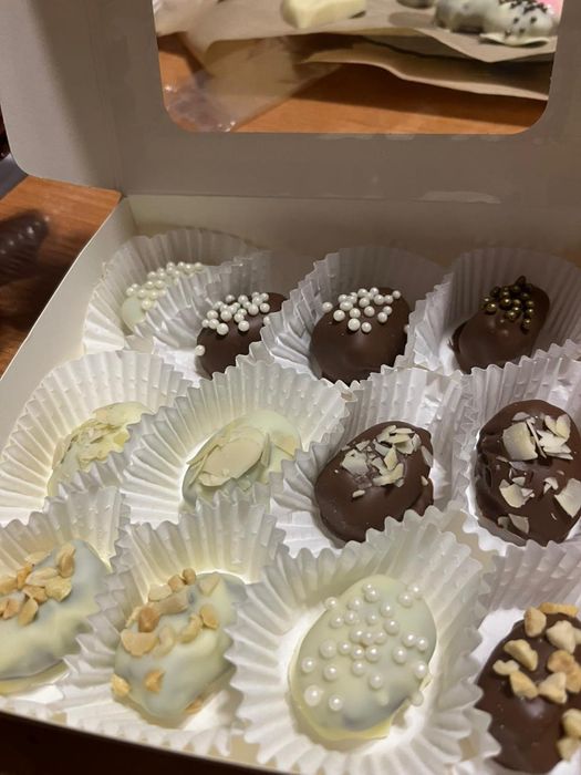 Финики в шоколаде