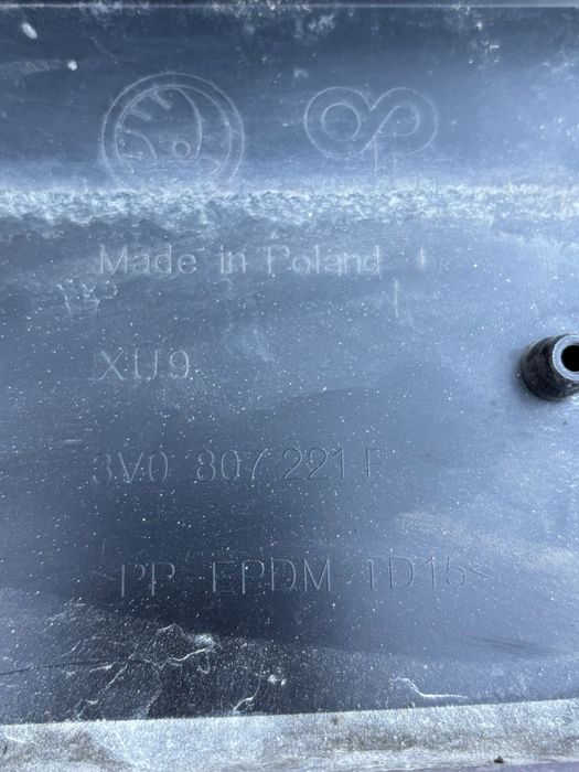 предна броня за Skoda Superb 3 // 3V0807221F