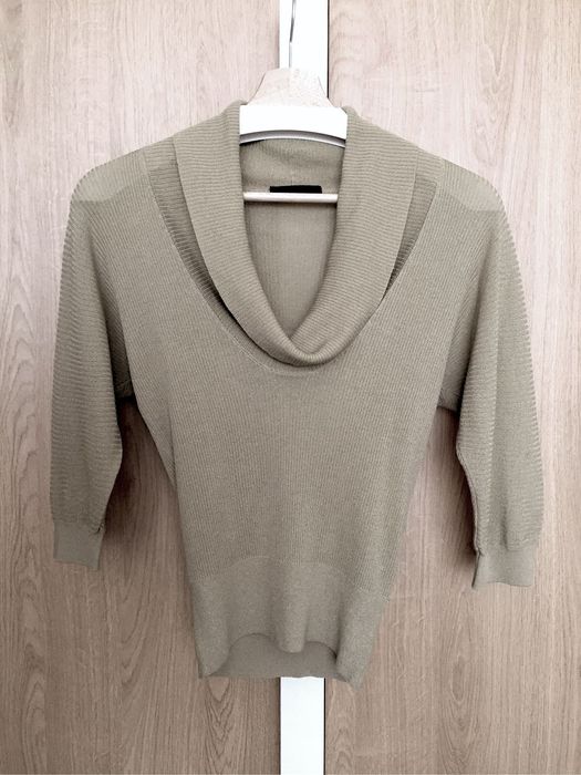 Тънък пуловер Prada, XS - S, нов