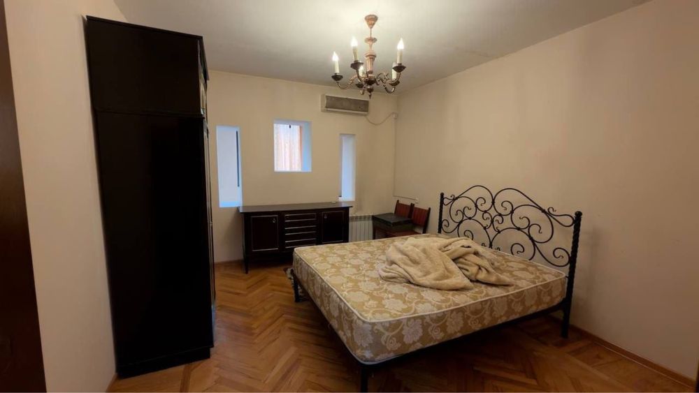 Продажа 3/6/6 Цум Метро Космонавты
