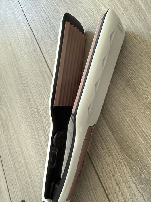 Placa de creponat parul