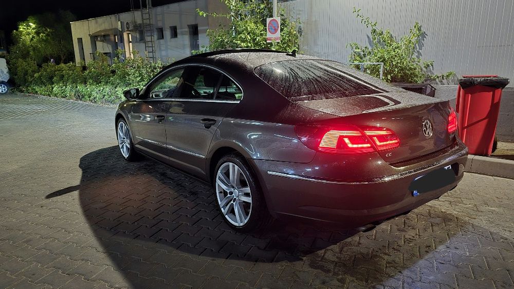 VOLKSWAGEN Passat CC
