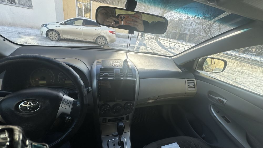 Тайота Каролла 2011