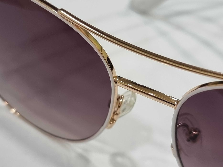 Дамски слънчеви очила Guess