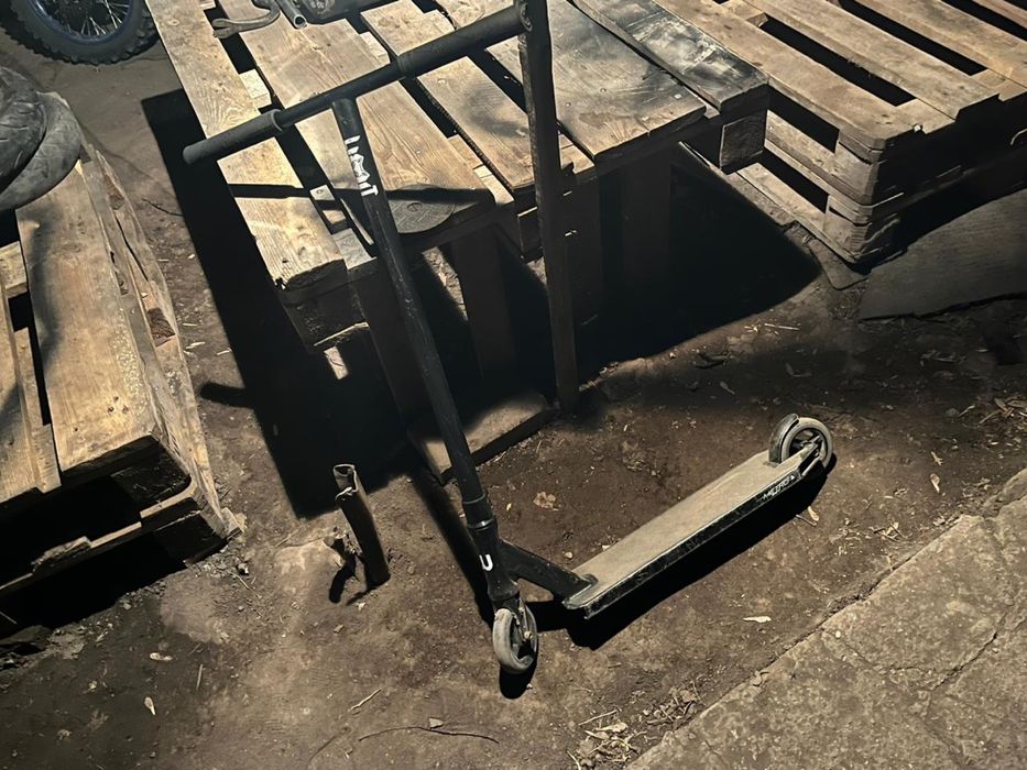 Трюковой самокат longway metro