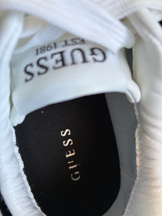 Дамски маратонки GUESS