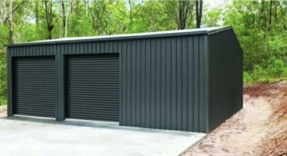 Garaje auto pe structura metalica