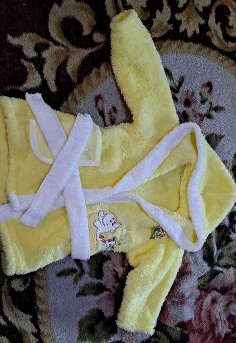 новая детская пижамка и 3 детский костюм 1 шт. 50 тыс. сум