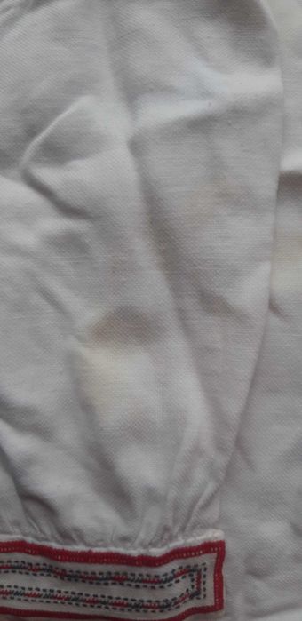 Автеннична детска кенарена риза на над 75г.