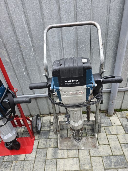 Masina de carotat Husqvarna Dm370 2024  Demolator Bosch Gsh 27 nou 202