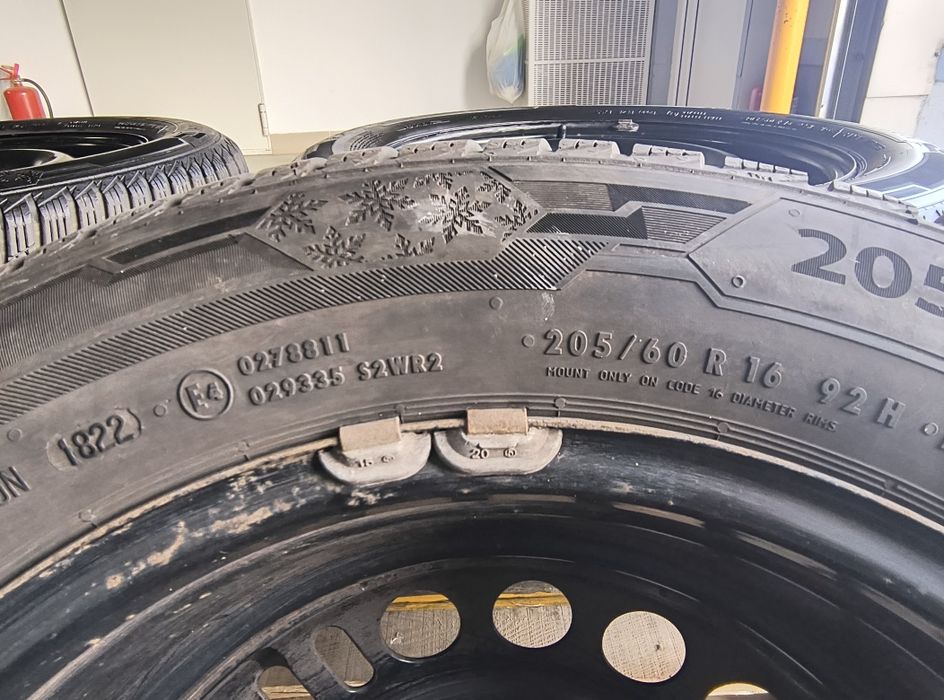 Roti anvelope jante Opel Astra j 205 60 R16 92H