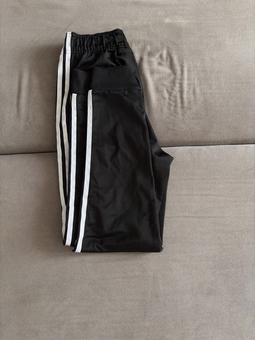 Pantaloni Adidas SST